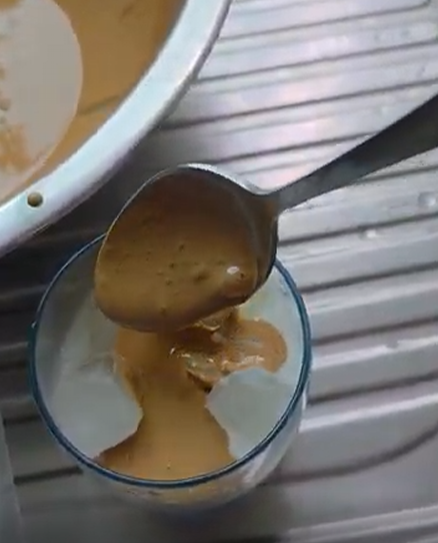 spoon the whipped coffee on top