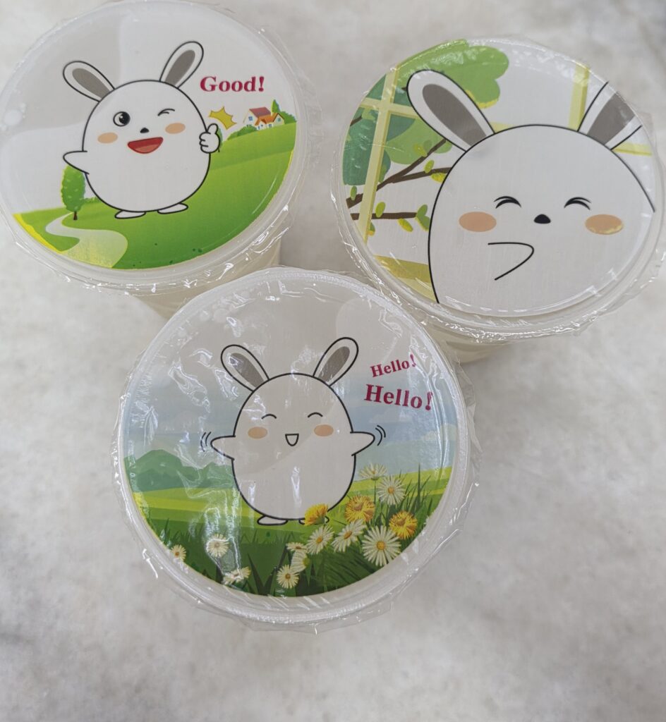 Restoran Char Siew Yoong KL: Warning! Roast Pork Sells Out Fast 4 cute cups for barley drinks