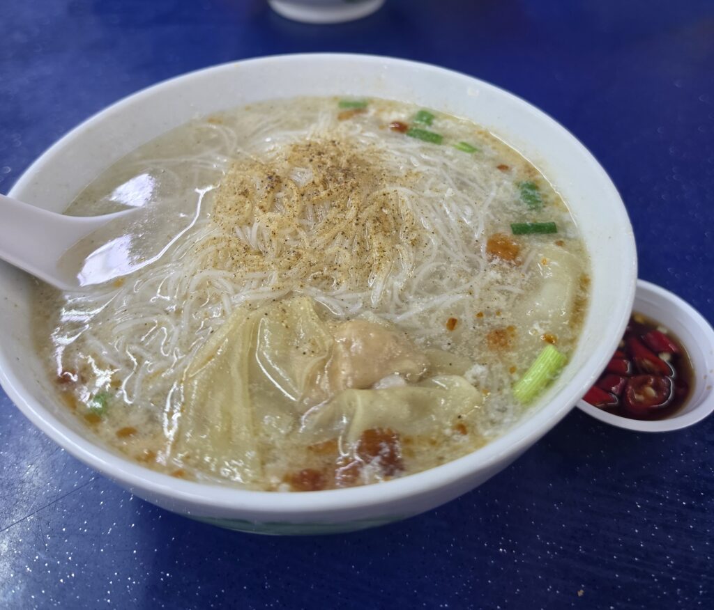1 Simple Bowl of Authentic Chai Chee Bak Chor Mee 1 $4 authentic chai chee bak chor mee