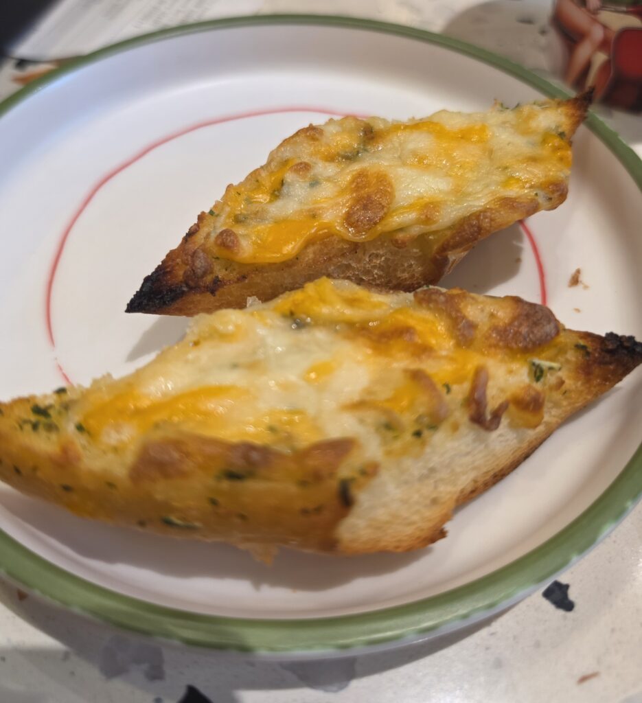 Kids Eat FREE at PastaMania Singapore: 1 Amazing Monthly Deal You Shouldn’t Miss 3 chesse garlic bread