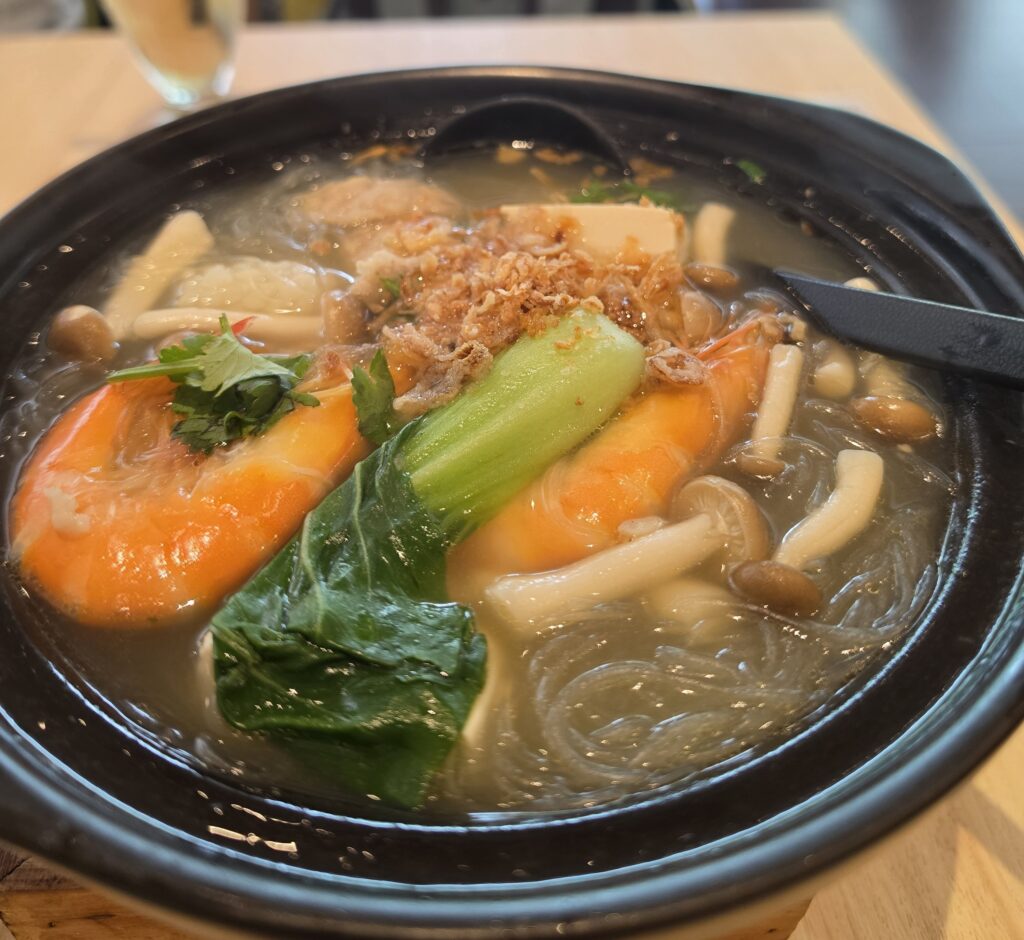 Streats Singapore: The Perfect Place When You Can't Decide What to Eat 3 Claypot Vermicelli