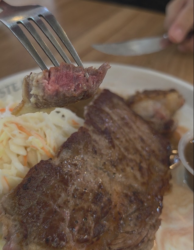 Generous Portions from Icon Steak That Will Leave You Satisfied 5 steak