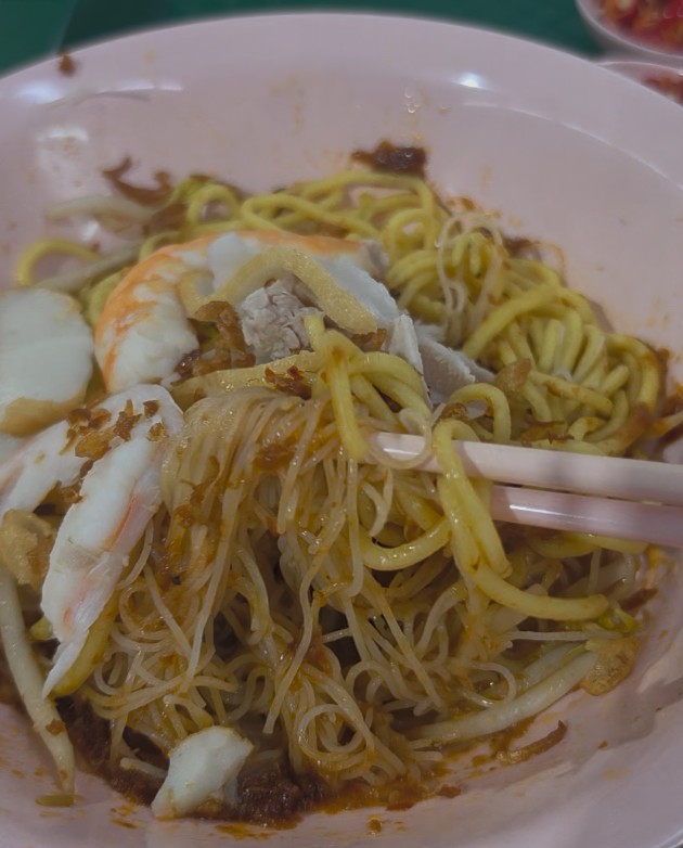 Affordable Old-School Prawn Mee at Lai Hiang Pork Rib Prawn Mee 5 dried prawn beehoon mee
