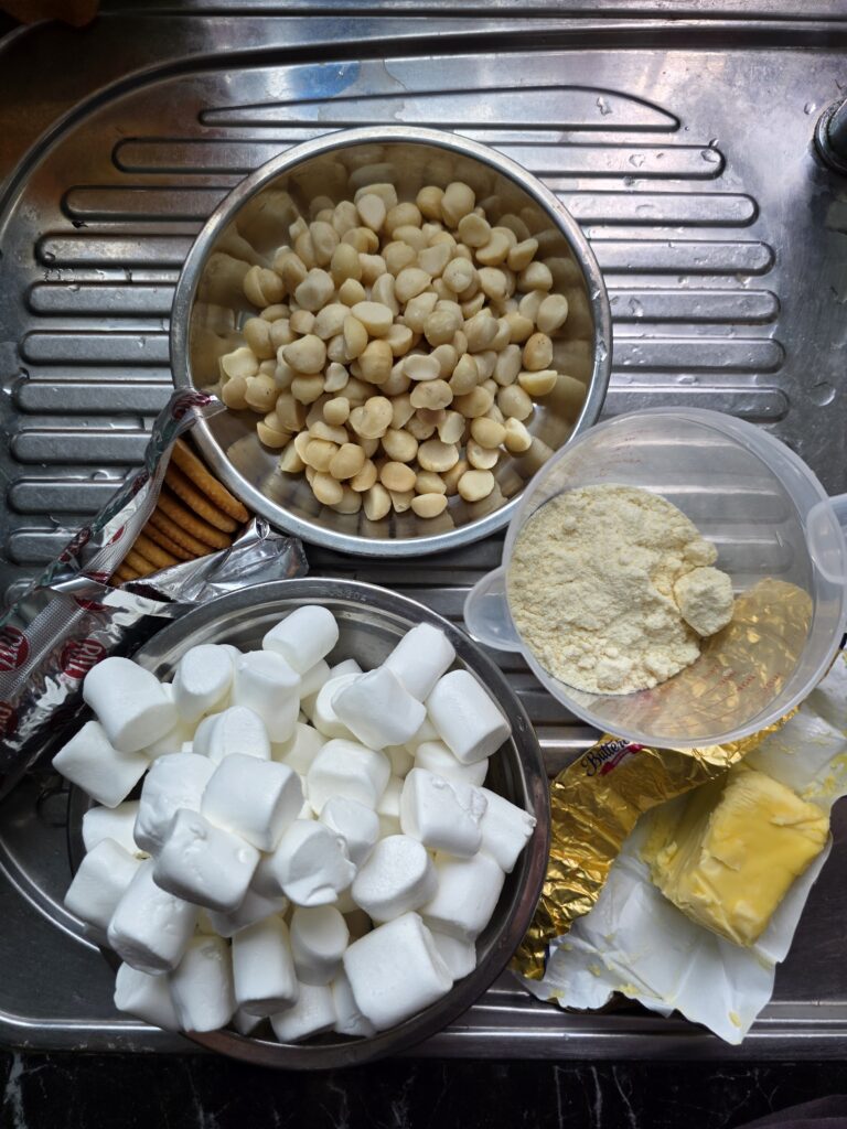 Ultimate Delight: Crunchy Macadamia Nougat 1 macadamia nougat ingredients