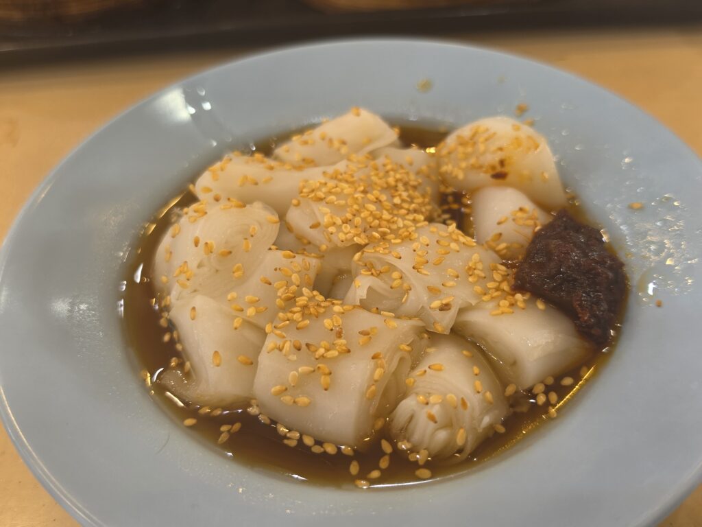146 DimSum Handmade Bao: A Hidden Gem in Potong Pasir Serving Handmade Bao for Over 20 Years 3 20260627 085747