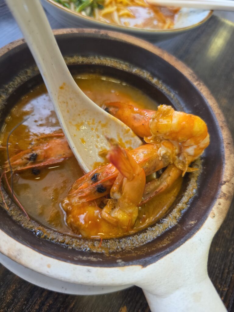 Zhup Zhup: An Unforgettable Michelin Bib Gourmand Claypot Prawn Noodle Experience 6 Claypot prawn soup