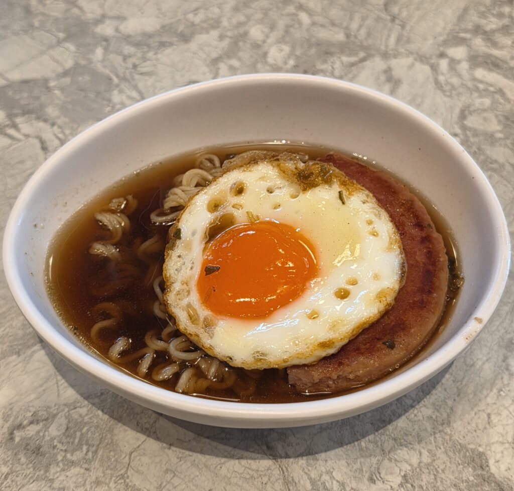 Tsui Wah: Enjoy a Classic Hong Kong Breakfast 6 Instant noodle
