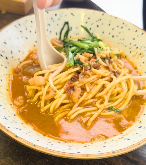 Zhup Zhup: An Unforgettable Michelin Bib Gourmand Claypot Prawn Noodle Experience 5 Noodle Soup