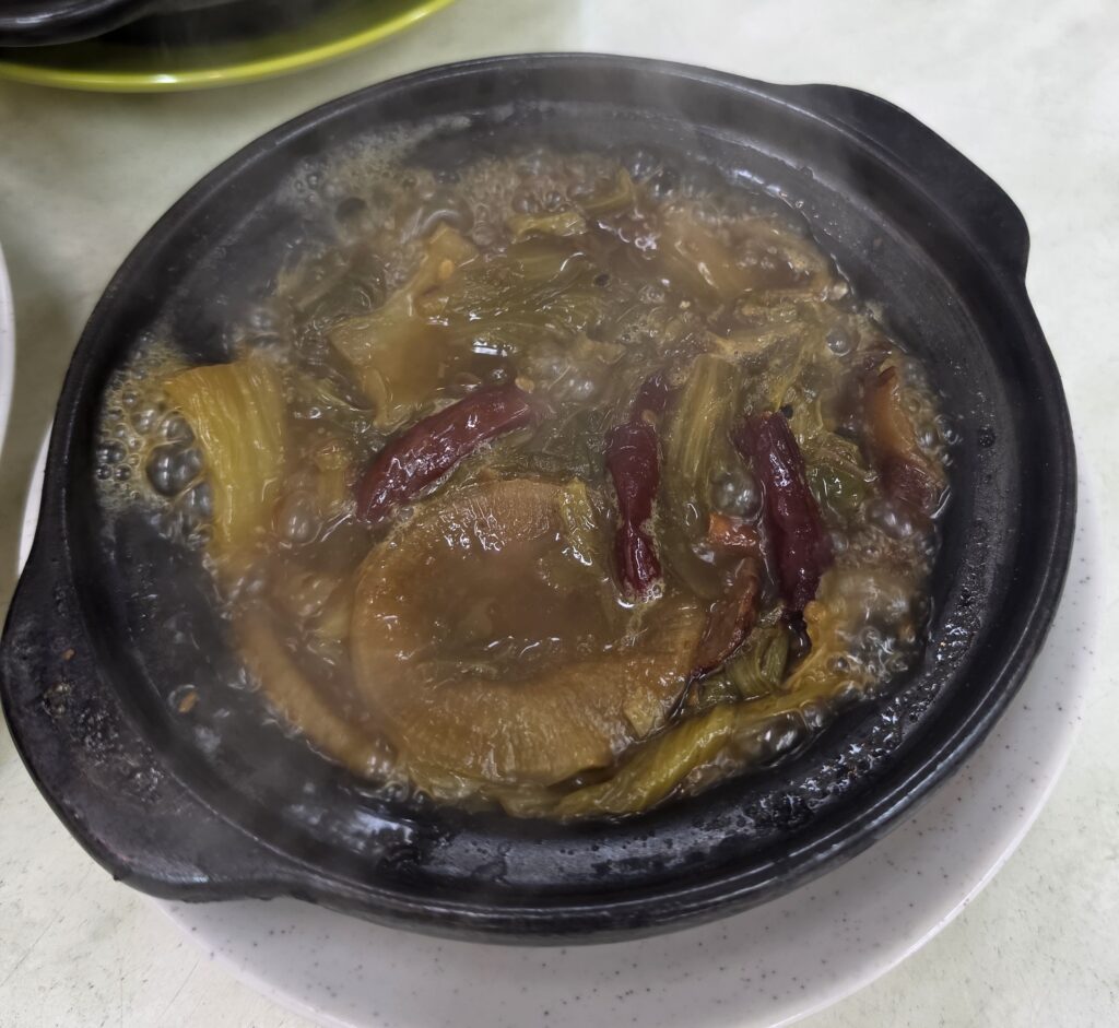 Braised sour vegetables