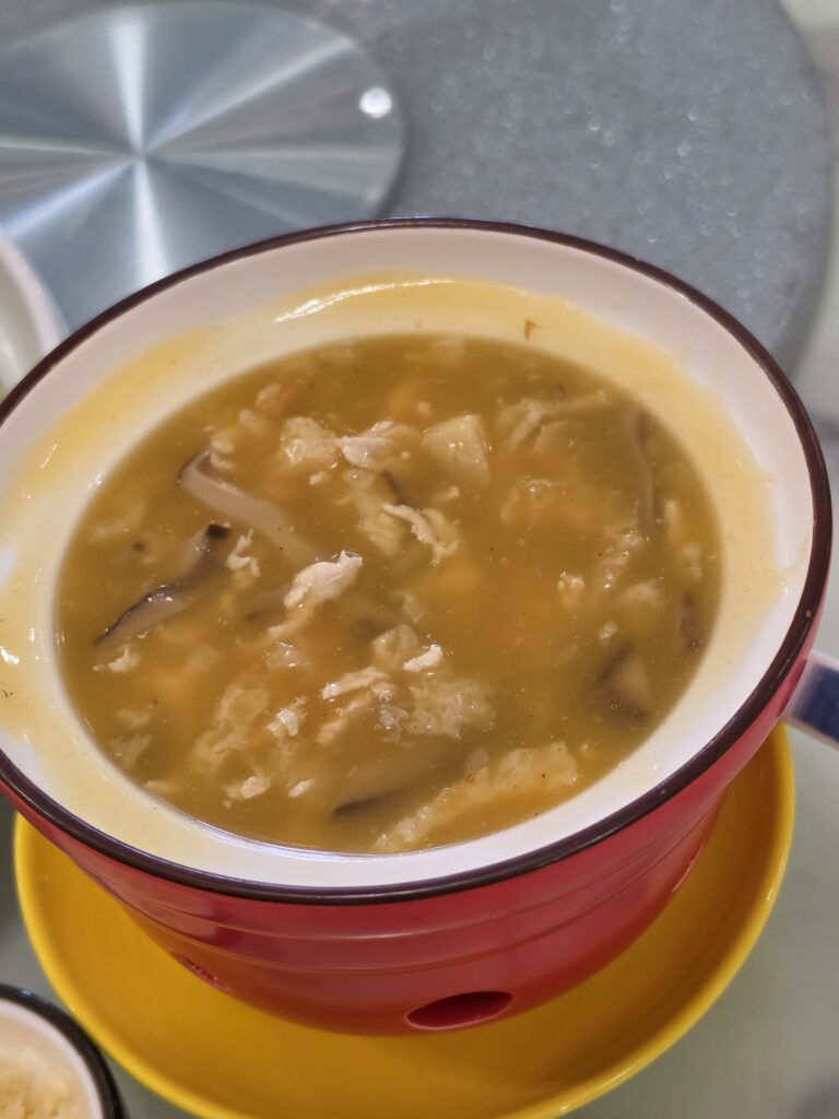 Braised Chicken and Fish Maw Soup