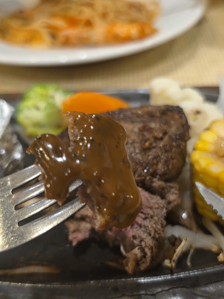 A Nostalgic Hidden Gem, Dolphins' Restaurant for Classic Western Food 7 Dolphin Flambe Steak