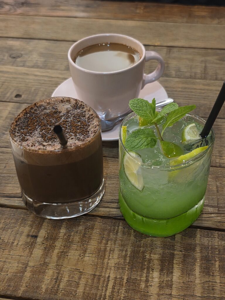 Chop Tiang Bee Melaka: From Humble Recycling Shop to a Stunning Heritage Cafe 7 Drinks