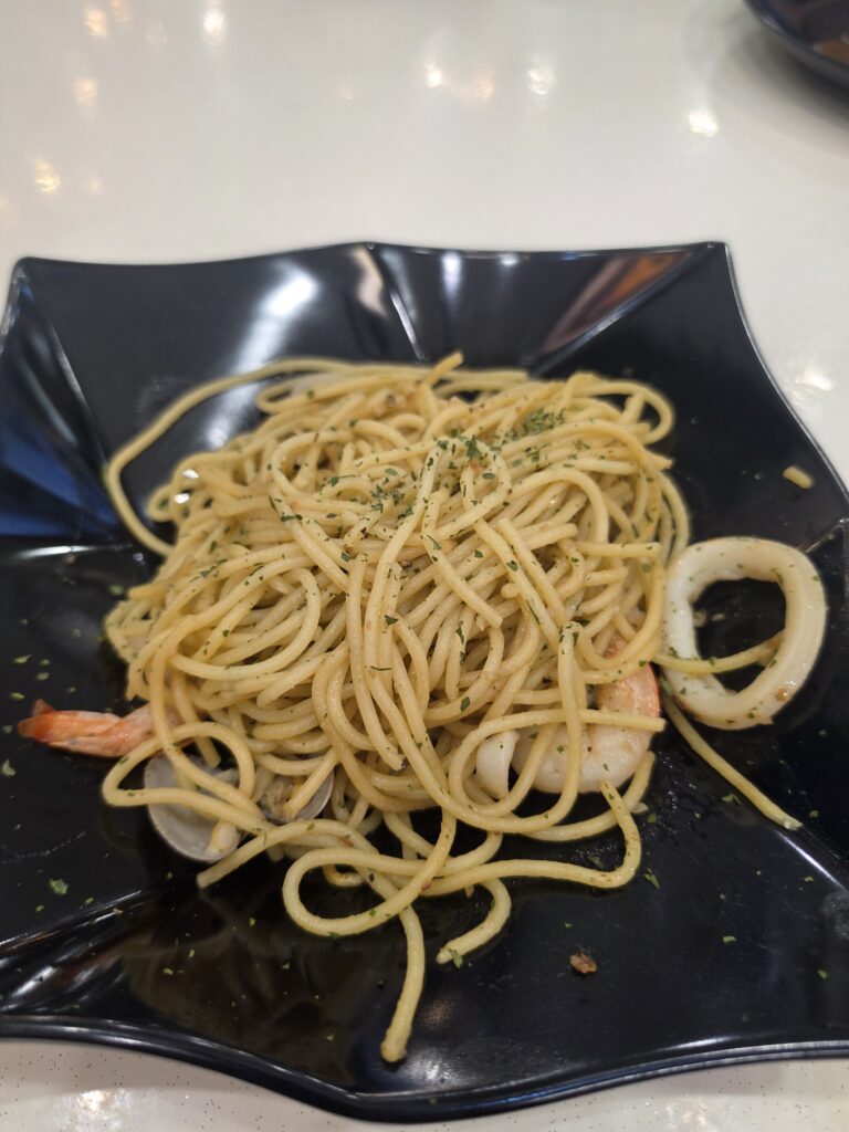 JKT Western: Where Amazing Halal Western Meets Authentic Local Delights 4 Seafood Aglio Olio