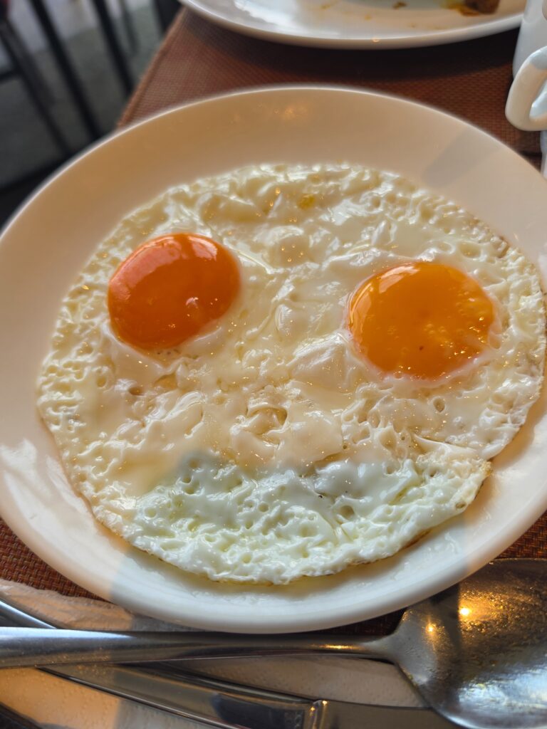 Sunway Hotel Big Box Pendas Cafe JB 6 Sunny side up