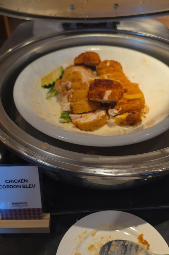 Experience the Club Lounge at PARKROYAL A'Famosa Melaka Resort: A Relaxing Luxury Escape 5 Chicken Cordon Bleu