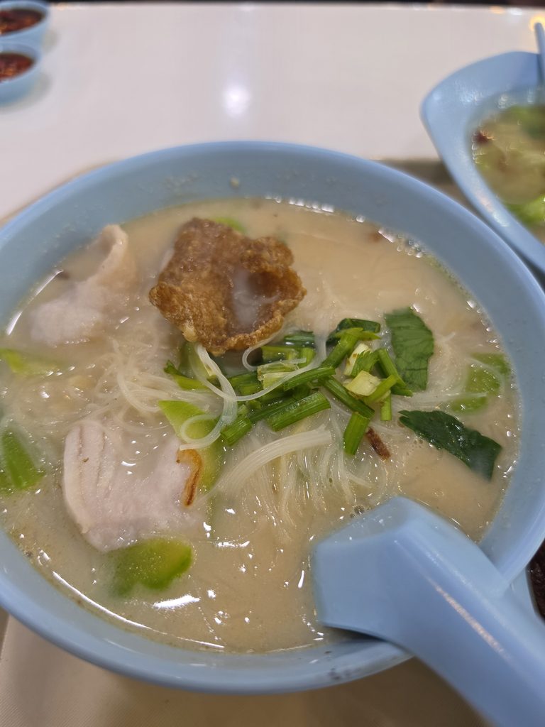 Boon Keng Road Fish Head Bee Hoon: A Delightful Michelin-Featured Fish Soup in Bedok North 4 Double fish Bee Hoon Soup