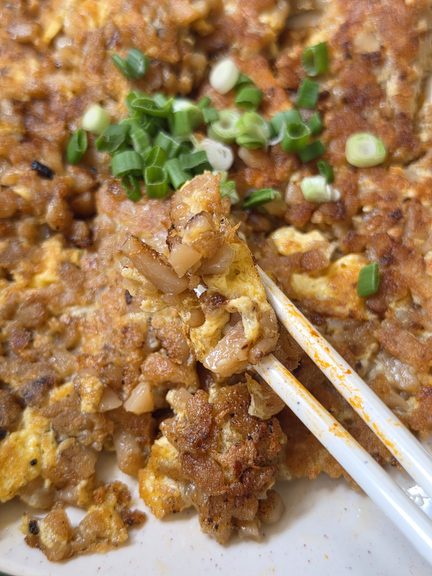 Lau Goh Teochew Chye Thow Kway SG: Famous Traditional Singapore Carrot Cake