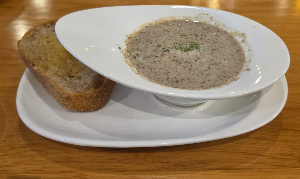 Rise & Grind Coffee Co: A Fantastic Breakfast & Brunch Spot at Oasis Terraces, Punggol 2 Truffled Mushroom Soup